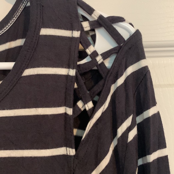 Maurice’s Tunic - Picture 2 of 3